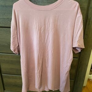 Lululemon tee
